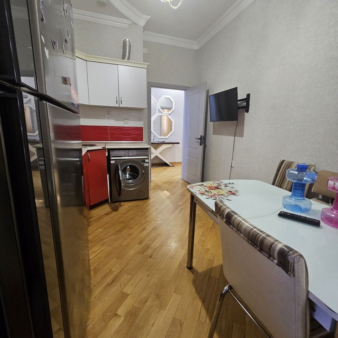 İcarəyə verilir 2 otaqlı yeni tikili 100 m² — Mənzil, Bakı (10)