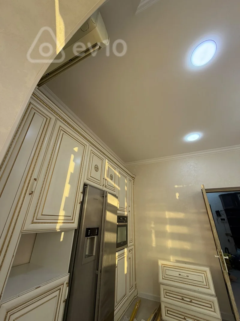 3 otaqlı mənzil, 143 m², 8 noyabr — kirayə — Mənzil, Bakı (6)