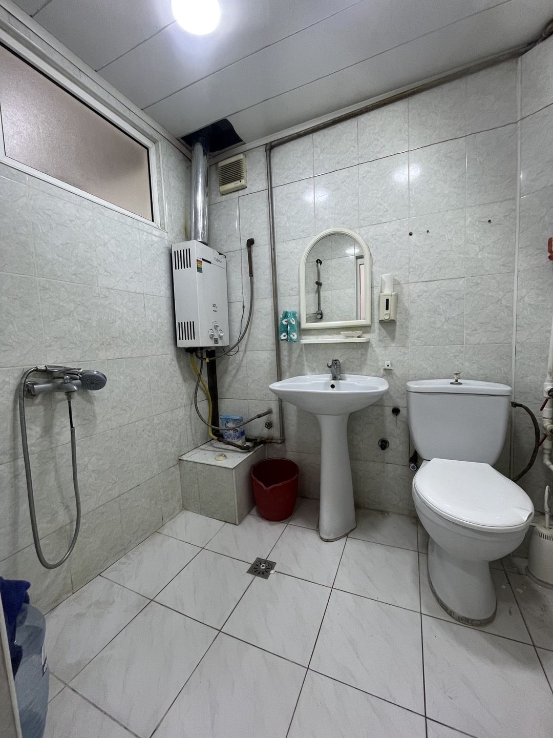 Satılır 1 otaqlı köhnə tikili 40 m² — Mənzil, Bakı (12)