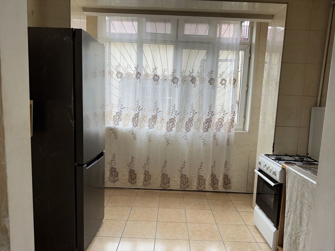 İcarəyə verilir 2 otaqlı köhnə tikili 60 m² — Mənzil, Bakı (7)