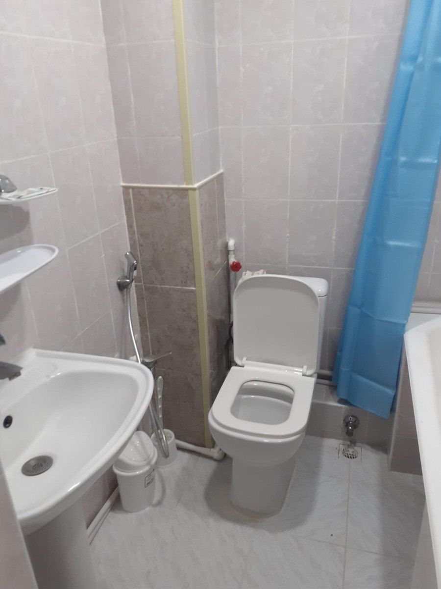 İcarəyə verilir 2 otaqlı köhnə tikili 60 m² — Mənzil, Bakı (9)