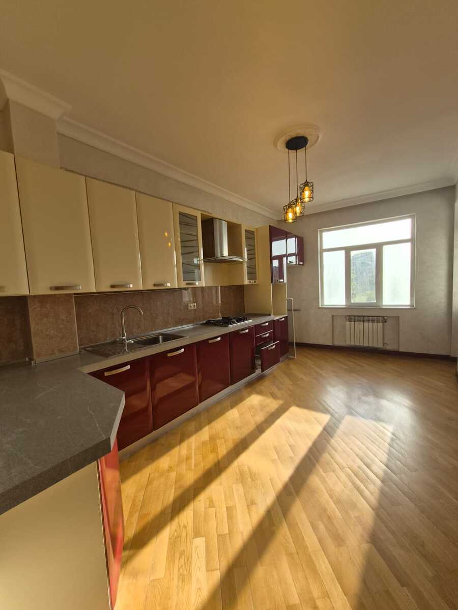 Satılır 3 otaqlı yeni tikili 142 m² — Mənzil, Bakı (7)