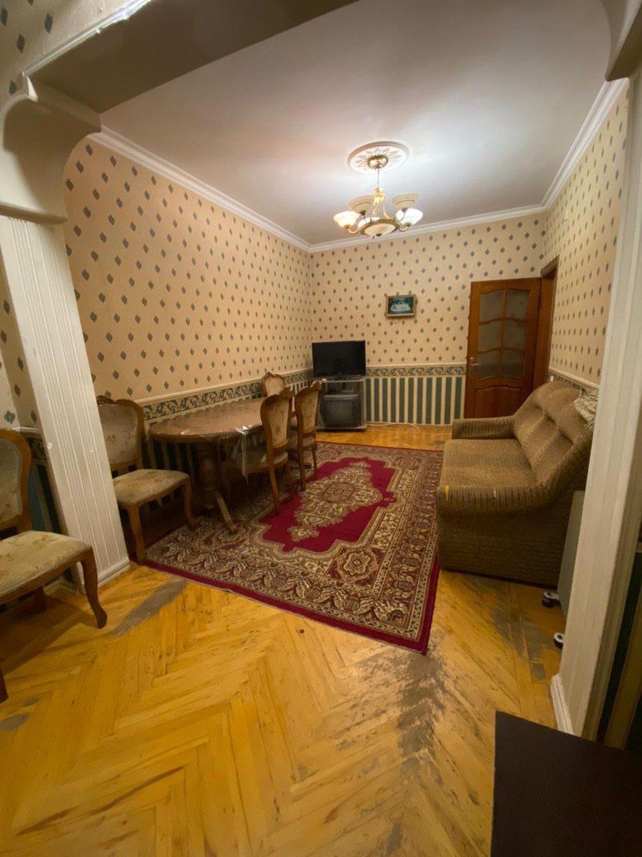 Satılır 2 otaqlı köhnə tikili 55 m² — Mənzil, Bakı (11)