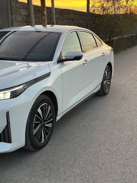 Changan Qiyuan A05, 1.5 L, 18.99 kWh, 2025 il, 17 200 km 99-QZ-072 — Avtomobillər, Bakı (5)