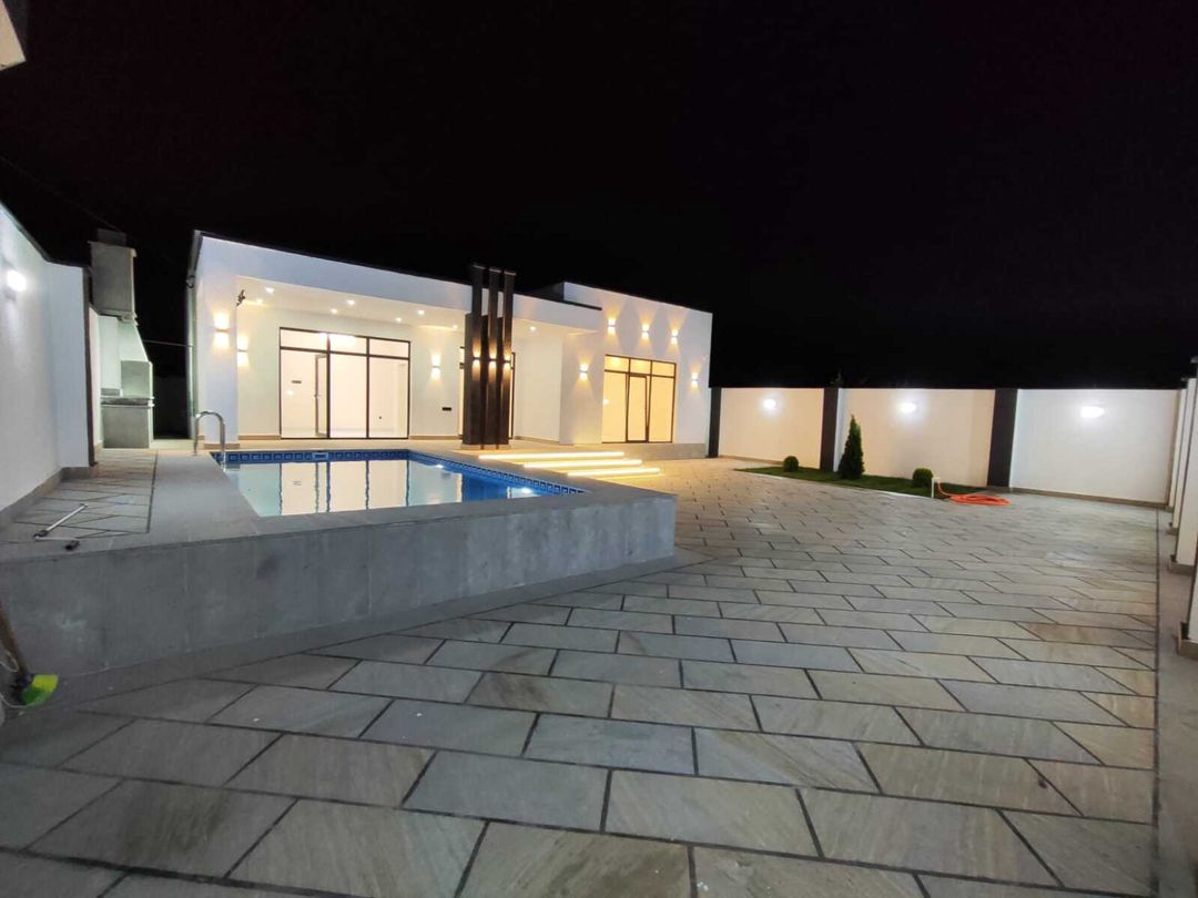 Satılır 4 otaqlı həyət evi/bağ evi 180 m² — Ev, villa, Bakı (2)