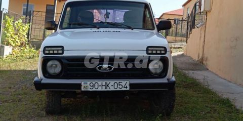 Lada (VAZ) 2121 Niva (4x4) 1.7 L, 2010, 26 000 km — Astara