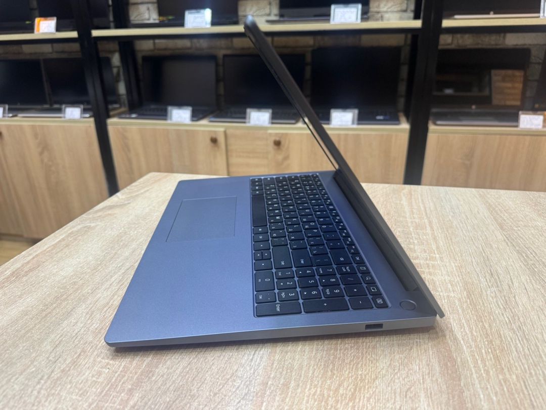 Huawei MateBook D16 — Noutbuklar, Bakı (2)