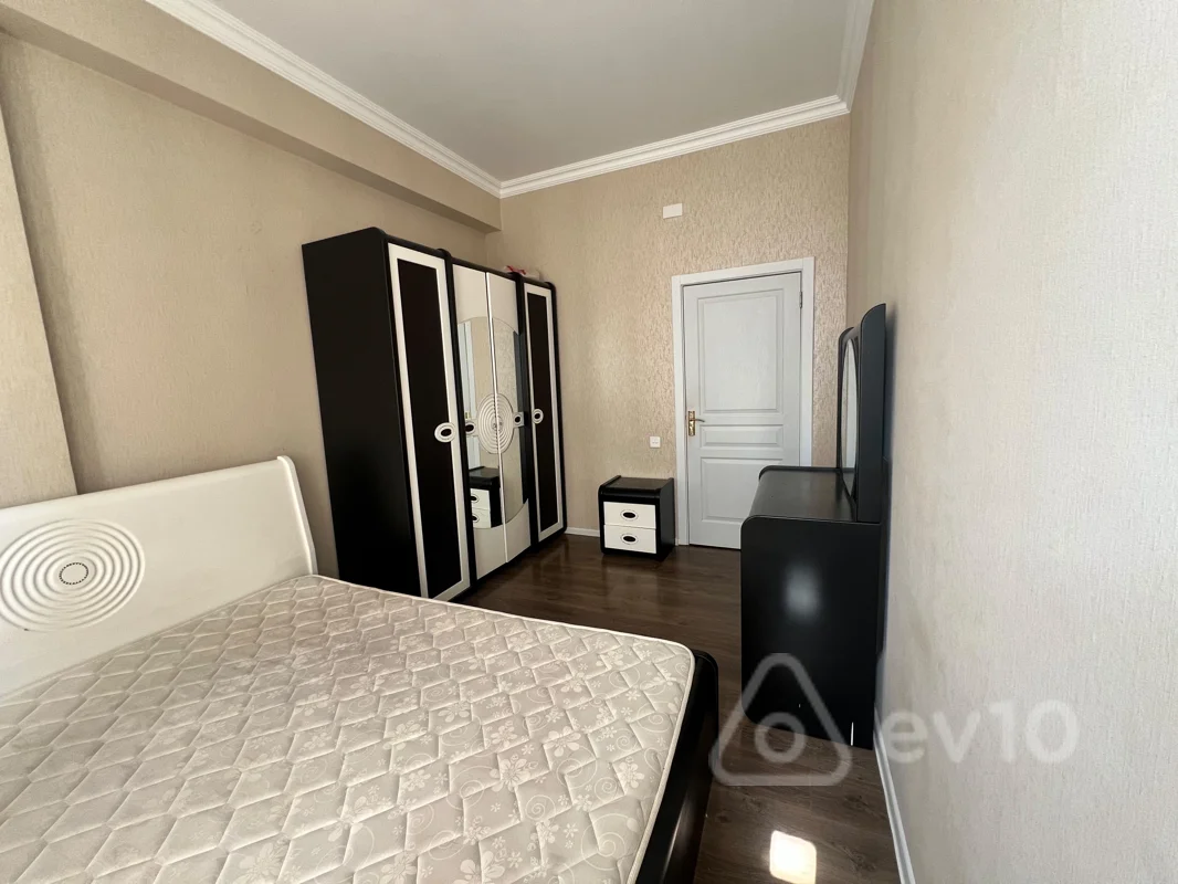 2 otaqlı mənzil, 65 m², Müstəqillik küçəsi. — kirayə — Mənzil, Bakı (4)