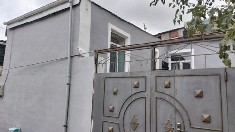 Həyət evi, Biləcəri qəs — Bakı