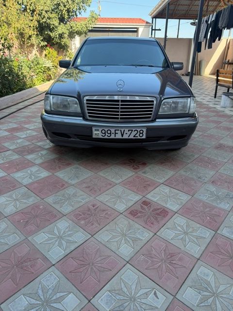 Mercedes C 240, 2.4 L, 1997 il, 398 000 km — Bakı
