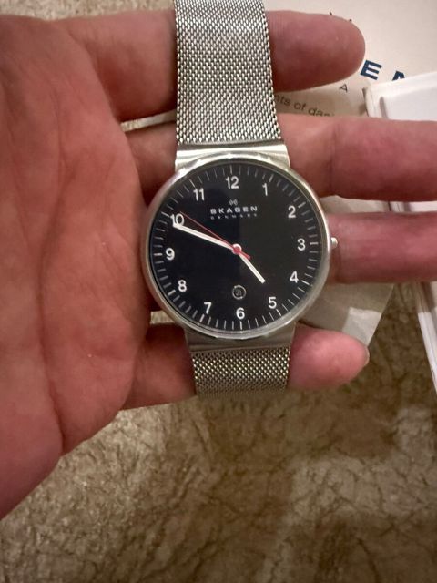 Skagen qol saatı — Bakı