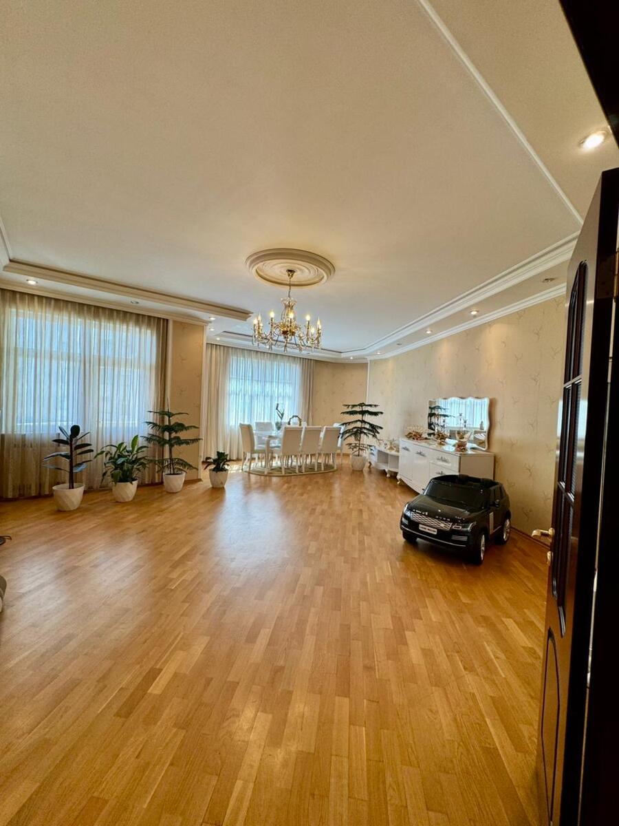 Satılır 4 otaqlı yeni tikili 190 m² — Mənzil, Bakı (2)