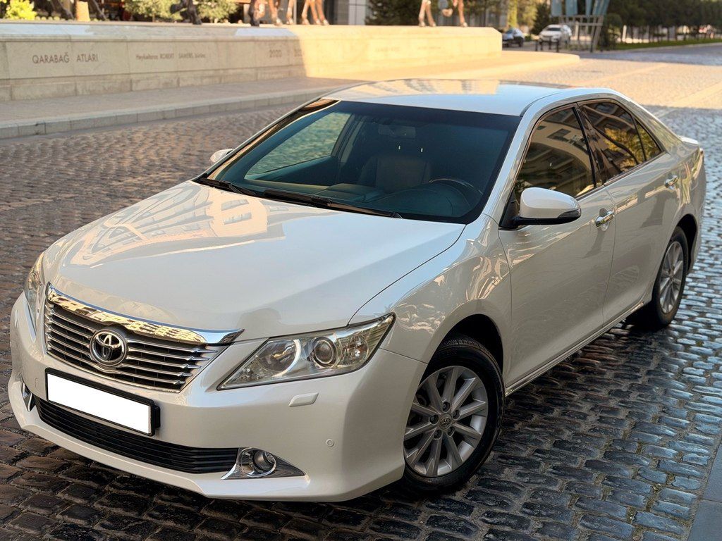 Toyota Camry, 2.5 L, 2013 il, 141 000 km — Avtomobillər, Bakı (2)
