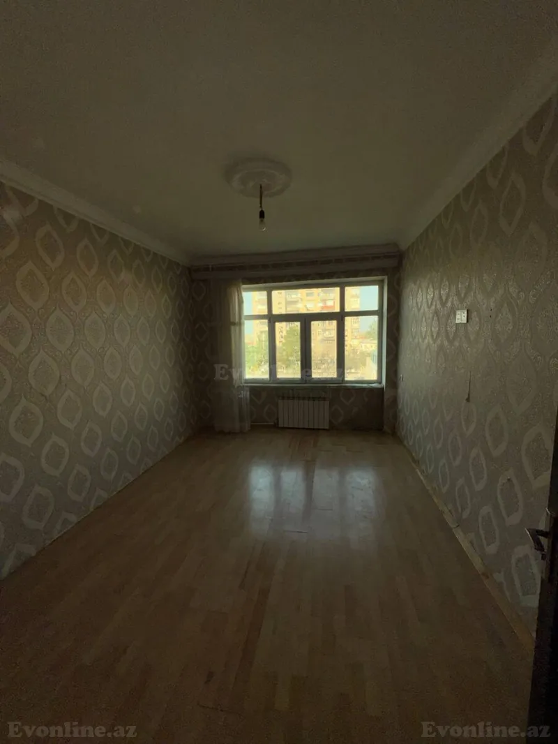Satılır 3 otaqlı Mənzil Köhnə tikili 70 m² Bakı, Qaradağ r., Müşfiqabad — Mənzil, Bakı (6)