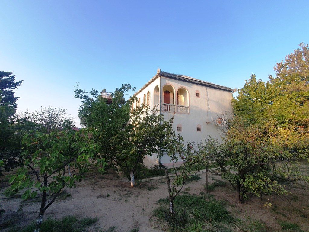 Satılır 6 otaqlı həyət evi/bağ evi 216 m² — Ev, villa, Bakı (2)