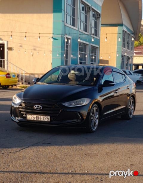 Hyundaı elantra — Naxçıvan