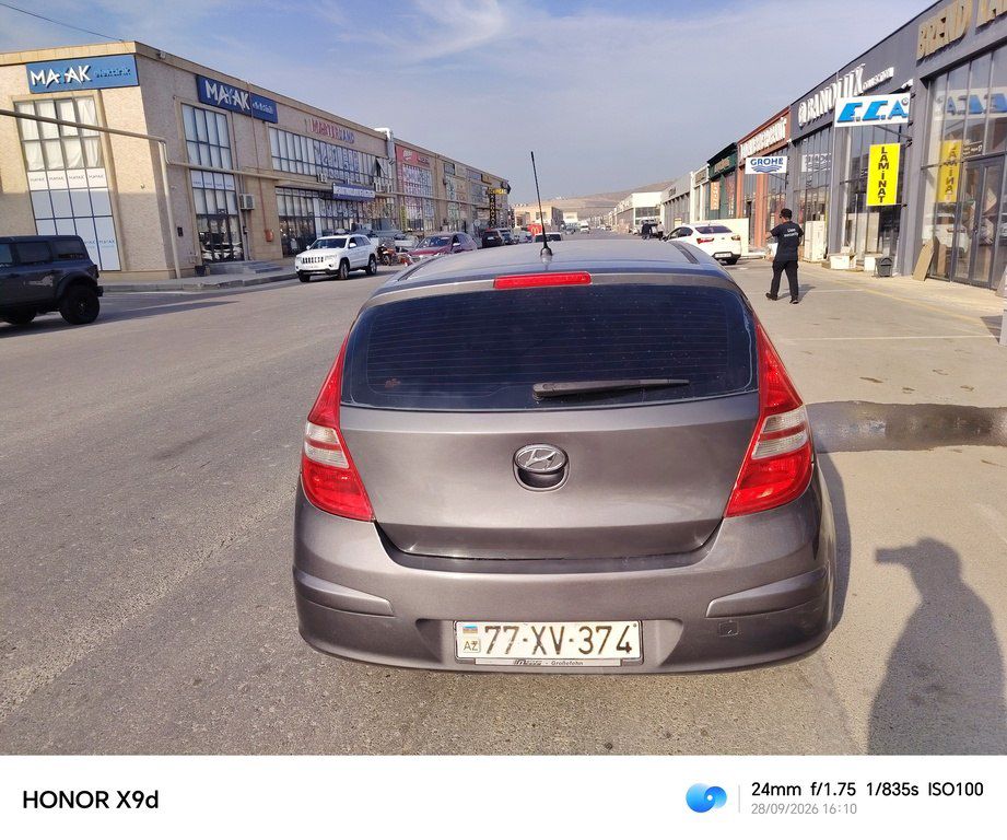 Hyundai i30, 1.4 L, 2007 il, 272 000 km 77-XV-374 — Avtomobillər, Bakı (3)