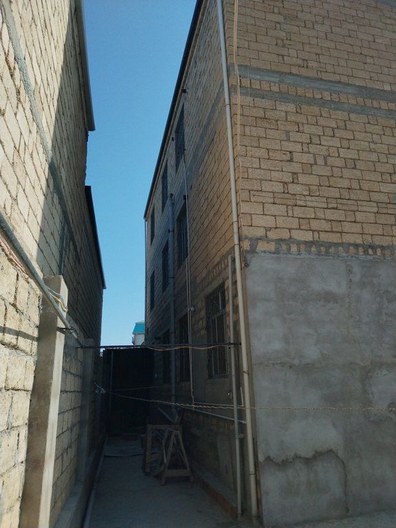 Satılır 15 otaqlı həyət evi/bağ evi 400 m² — Ev, villa, Bakı (4)