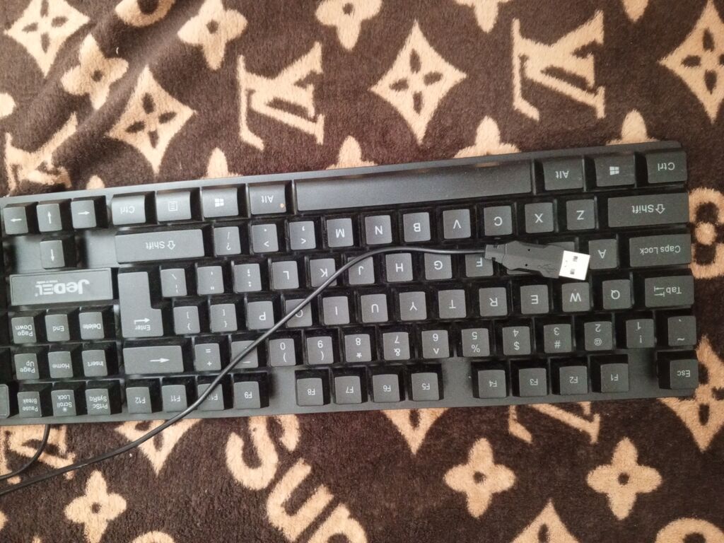 Jedel GK110+ Gaming Keyboard (USB) Endrim olunacaq alana RGBdir — Klaviaturalar və siçanlar, Bakı (3)