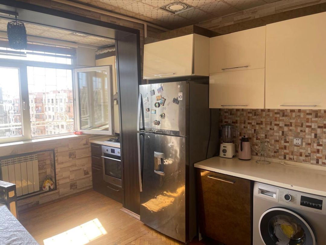 Satılır 4 otaqlı köhnə tikili 100 m² — Mənzil, Bakı (4)