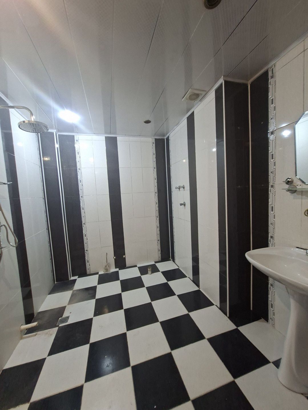 İcarəyə verilir 3 otaqlı yeni tikili 130 m² — Mənzil, Bakı (10)