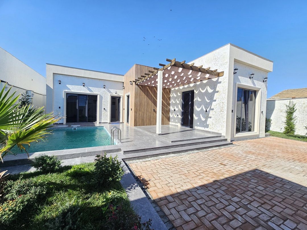 Satılır 4 otaqlı həyət evi/bağ evi 160 m² — Ev, villa, Bakı (3)