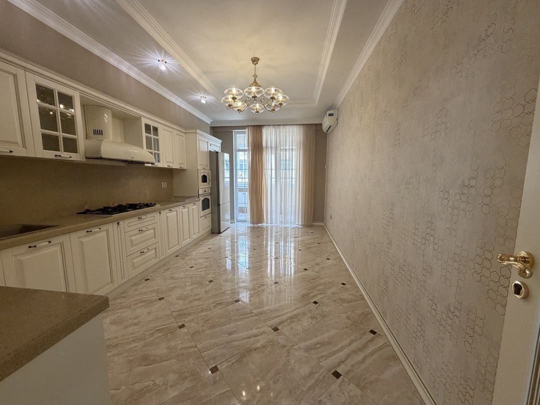 Satılır 3 otaqlı yeni tikili 168 m² — Mənzil, Bakı (11)