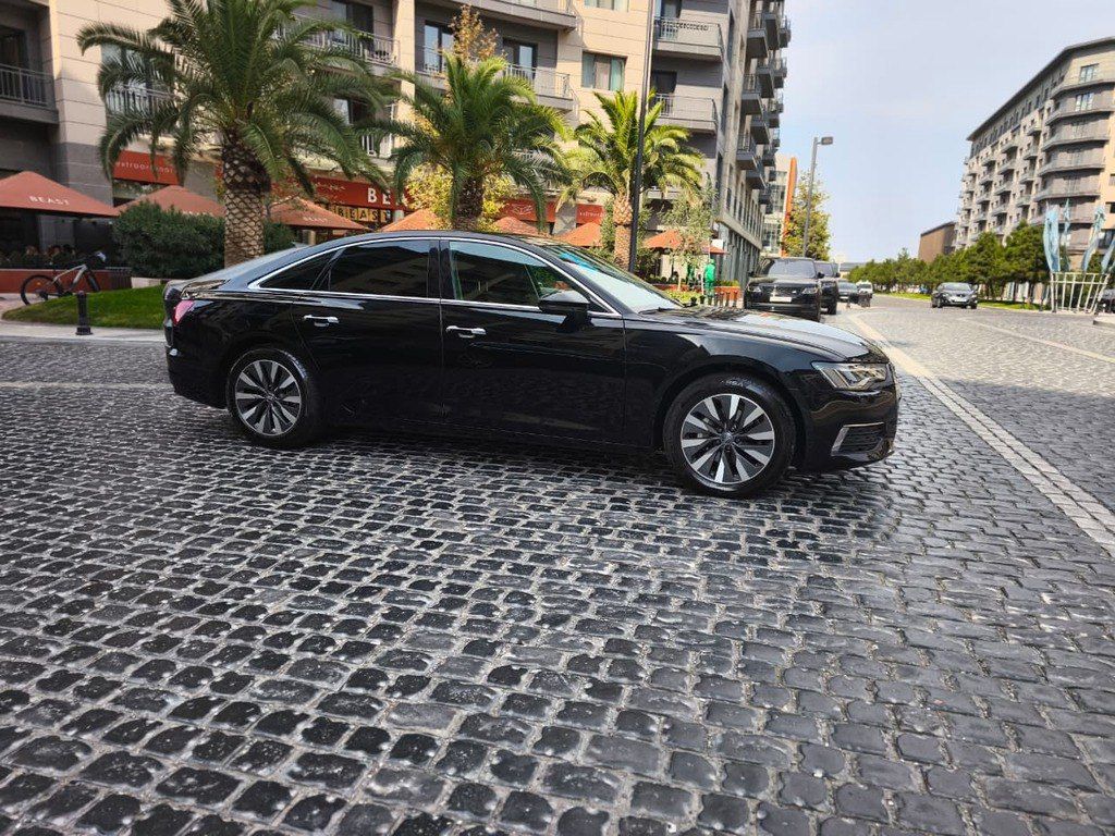 Audi A6, 2.0 L, 2019 il, 172 000 km — Avtomobillər, Bakı (3)