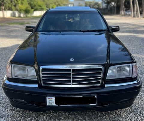 Mercedes C 220, 2.2 L, 2000 il, 500 000 km — Bakı