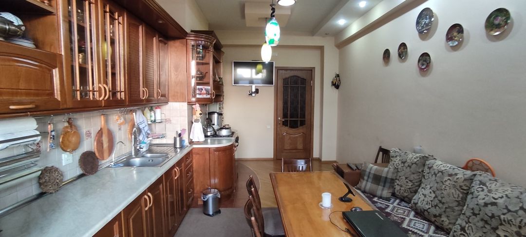 Satılır 4 otaqlı yeni tikili 209 m² — Mənzil, Bakı (7)