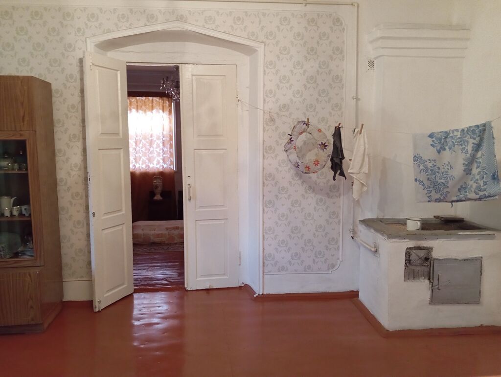 Satılır: Həyətli evi, 13sot torpag,ev 180kv,birmertebeli,tam — Ev, villa, Bakı (8)