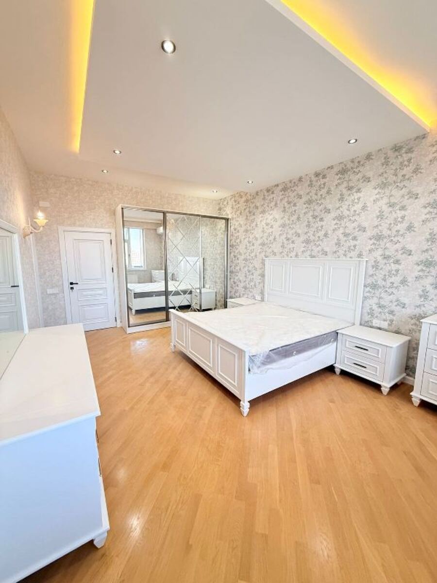 Satılır 4 otaqlı yeni tikili 185 m² — Mənzil, Bakı (3)