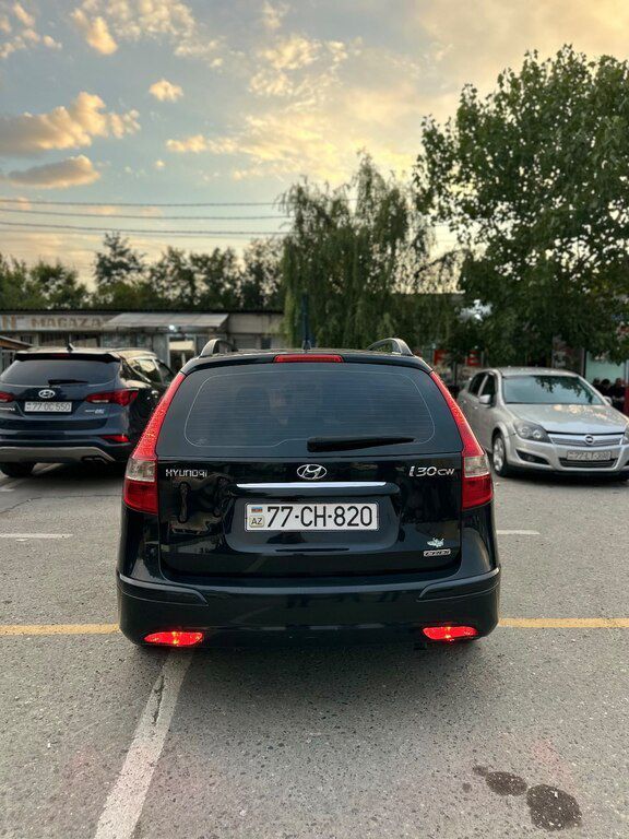 Hyundai i30, 1.6 L, 2010 il, 220 000 km 77-CH-820 — Avtomobillər, Xaçmaz (2)