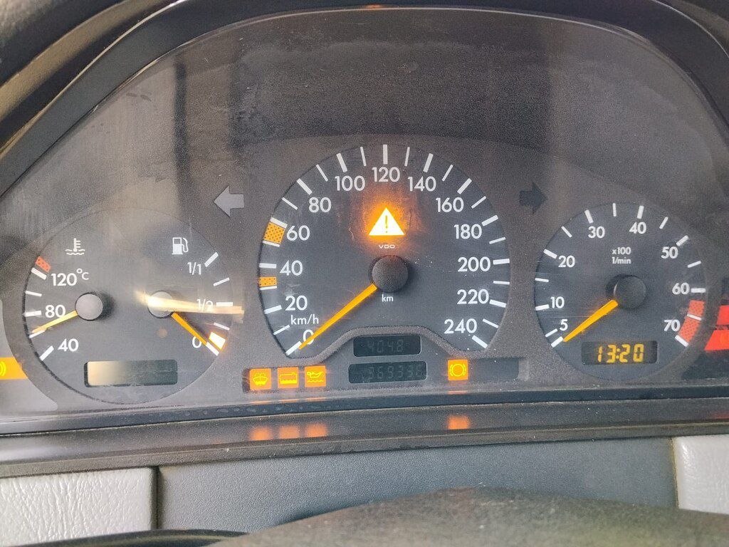 Mercedes E 230, 2.3 L, 1997 il, 200 008 km — Avtomobillər, Cəlilabad (11)