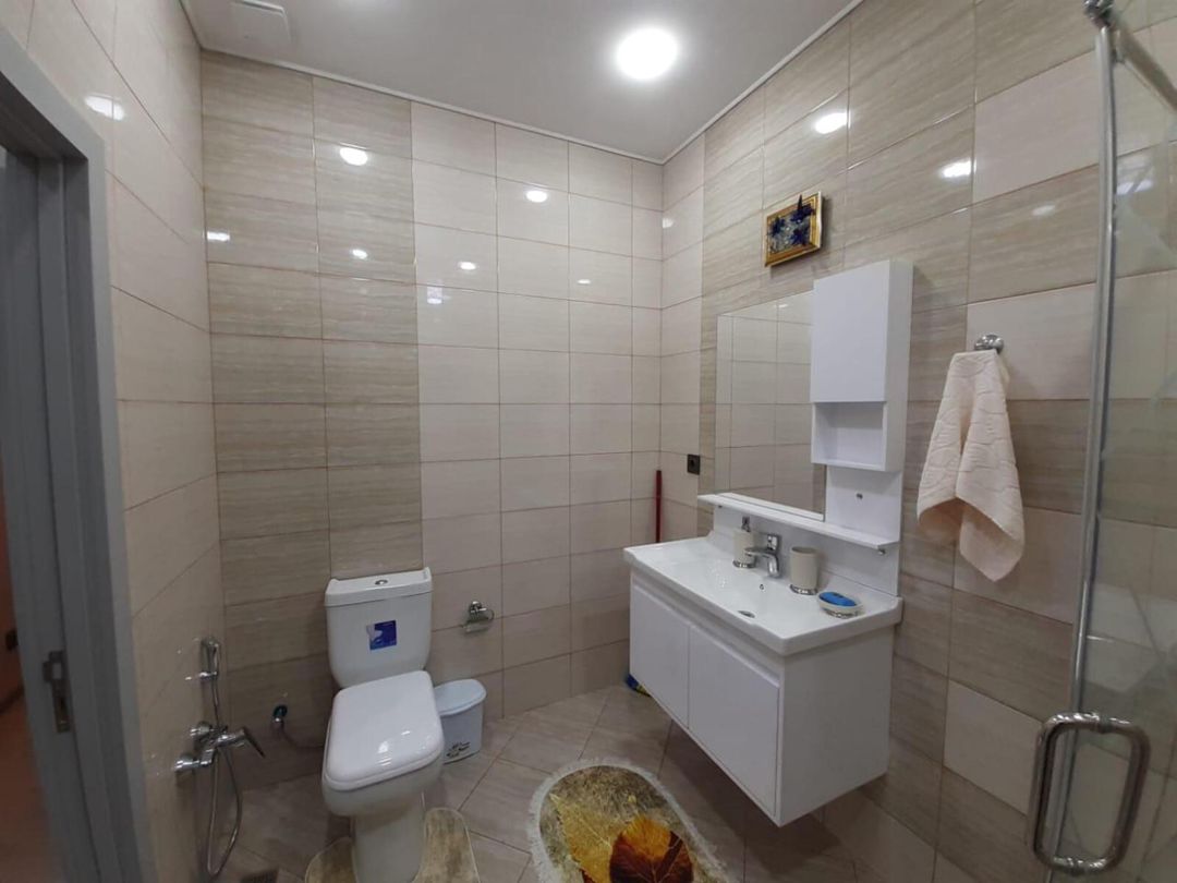 İcarəyə verilir 2 otaqlı yeni tikili 100 m² — Mənzil, Bakı (7)
