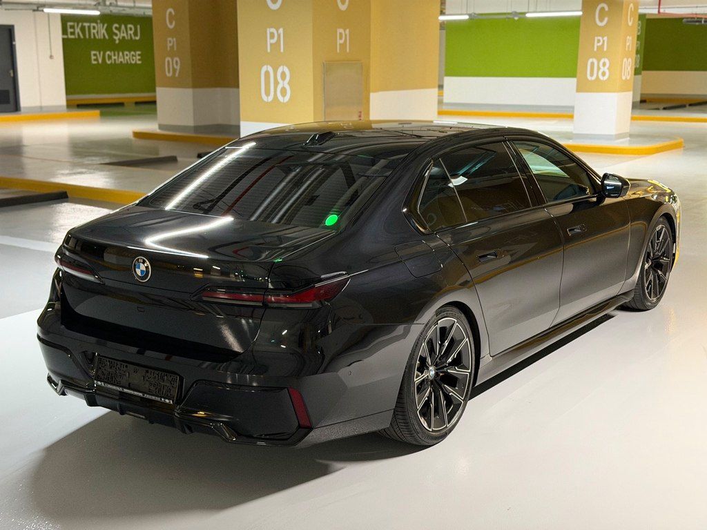 BMW 740, 3.0 L, 2022 il, 29 000 km — Avtomobillər, Bakı (10)