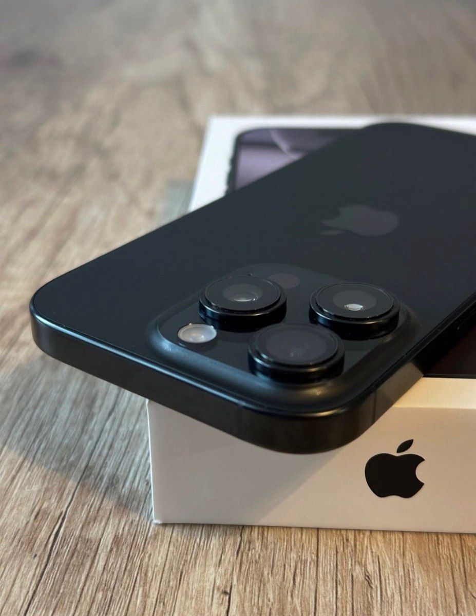 Apple iPhone 16 Pro Black Titanium 256GB/8GB — Smartfonlar, Bakı (12)