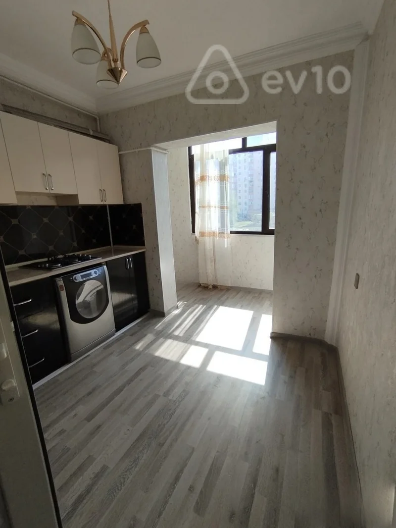 2 otaqlı mənzil, 65 m², Məhəmməd Xiyabani küç — Bakı