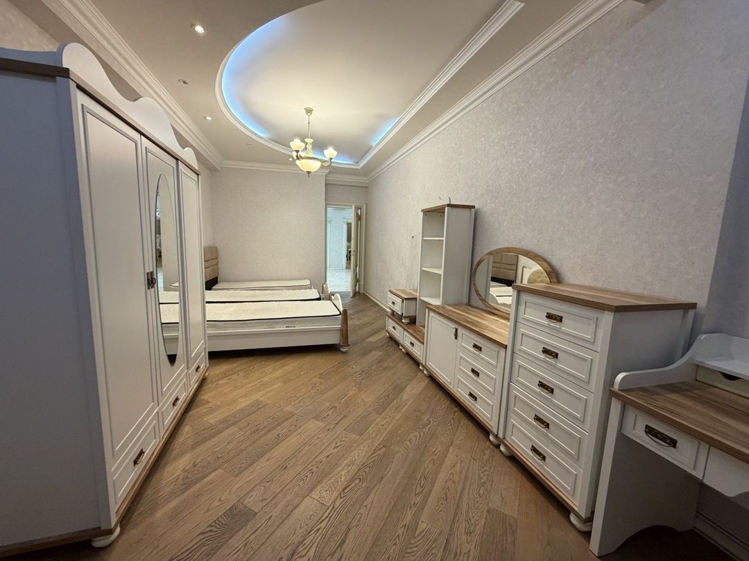 Satılır 3 otaqlı yeni tikili 168 m² — Mənzil, Bakı (8)