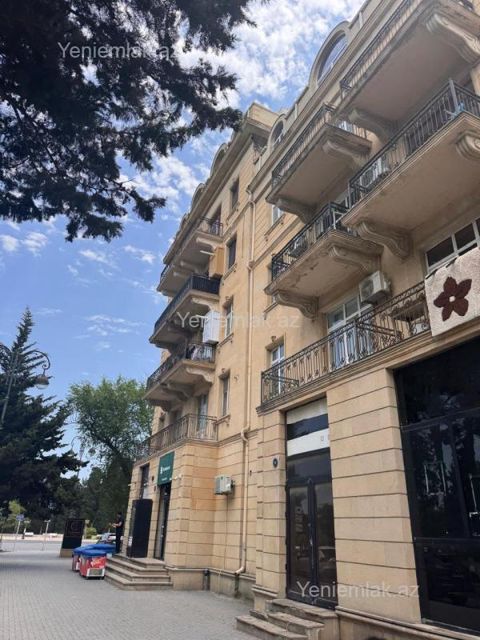 Satılır 4 otaqlı Bina evi menzil (Köhnə tikili), 98 m², 2-ci məhəllə — Sumqayıt