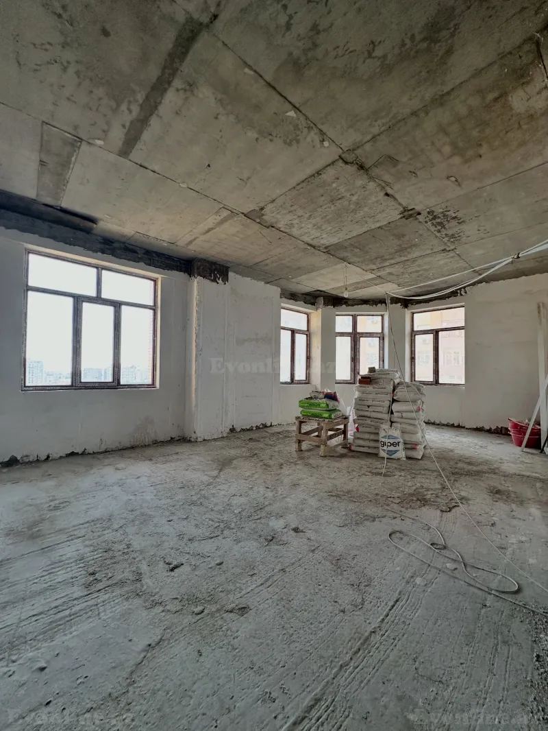 Satılır 4 otaqlı Mənzil Yeni tikili 220 m² Bakı, Nəsimi r., 28 May m — Mənzil, Bakı (2)