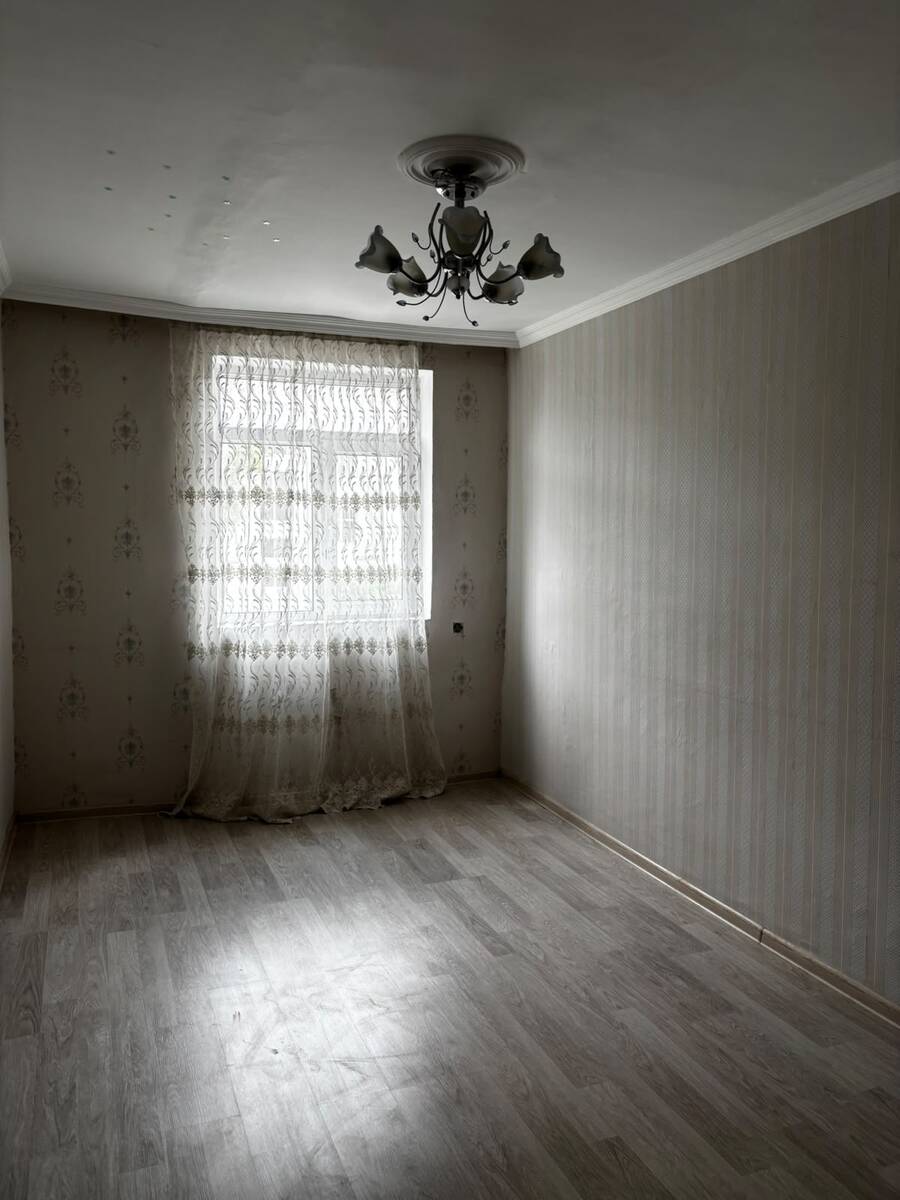 Satılır 2 otaqlı köhnə tikili 50 m² — Mənzil, Bakı (3)