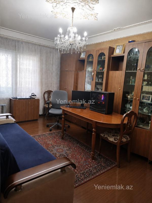 Satılır 4 otaqlı Bina evi menzil (Köhnə tikili), 90 m², Xətai rayonu — Mənzil, Bakı (7)