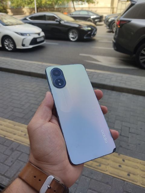 Oppo A18, 128 GB, rəng - Ağ, Zəmanət, Sensor, Barmaq izi — Bakı