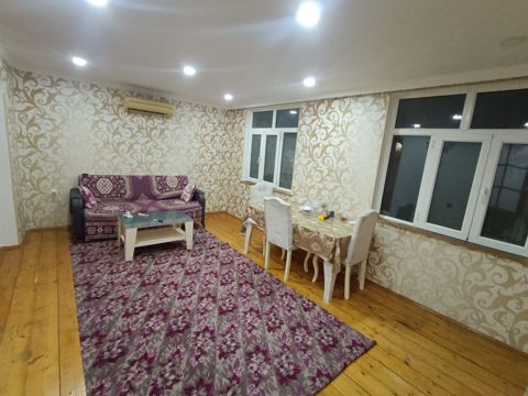 Satılır 2 otaqlı köhnə tikili 50 m² — Sumqayıt