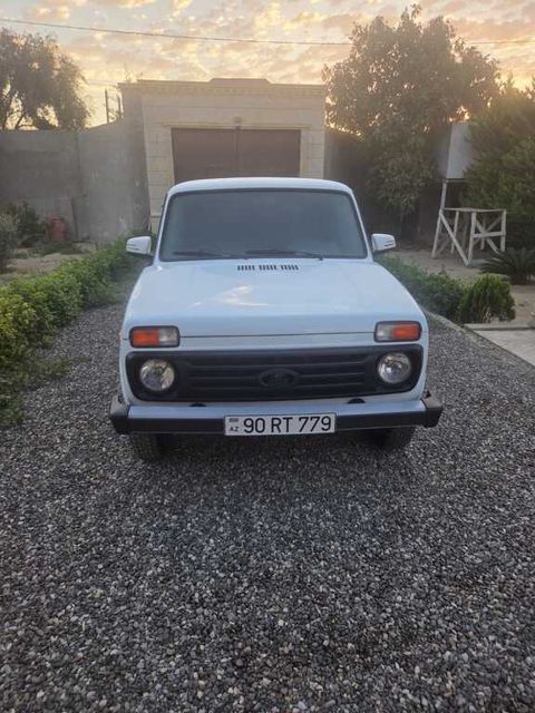 Lada (VAZ) Niva, 1.7 L, 2012 il, 200 000 km — Bakı
