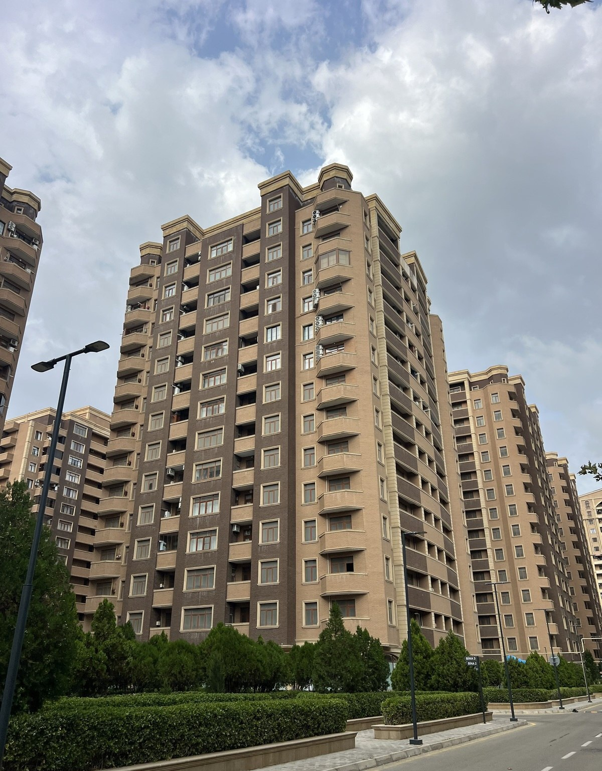3 otaqlı mənzil 108 m² satılır — Mənzil, Bakı (2)