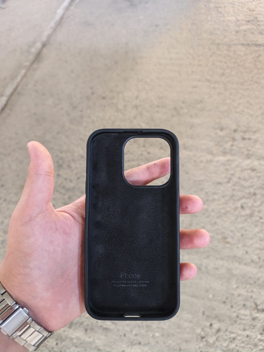 Apple iPhone üçün orijinal silikon/rezin qoruyucu keys - Rəng: qara — Digər, Bakı (2)