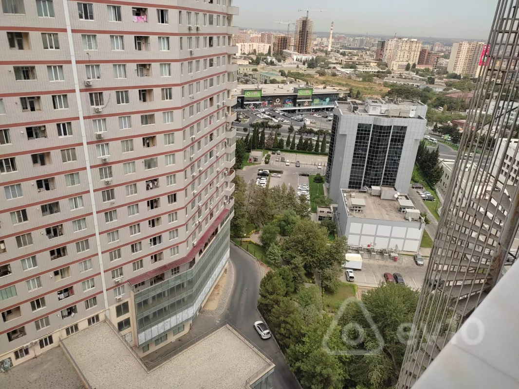 3 otaqlı mənzil, 100 m², Hesen bey Zerdabi pros 92 a — Bakı