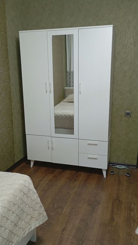 Dolab ideal veziyyetde 150azn Lokbatan (2334) Gunel1 — Bakı